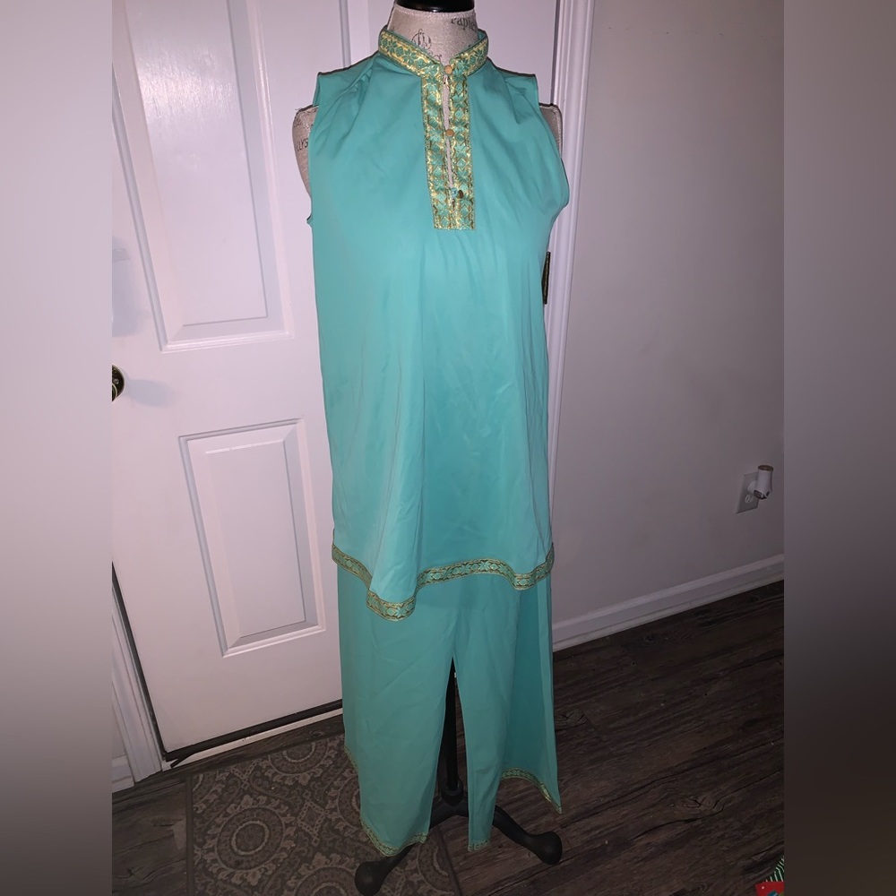 Vintage 2 pc lingerie/pj set